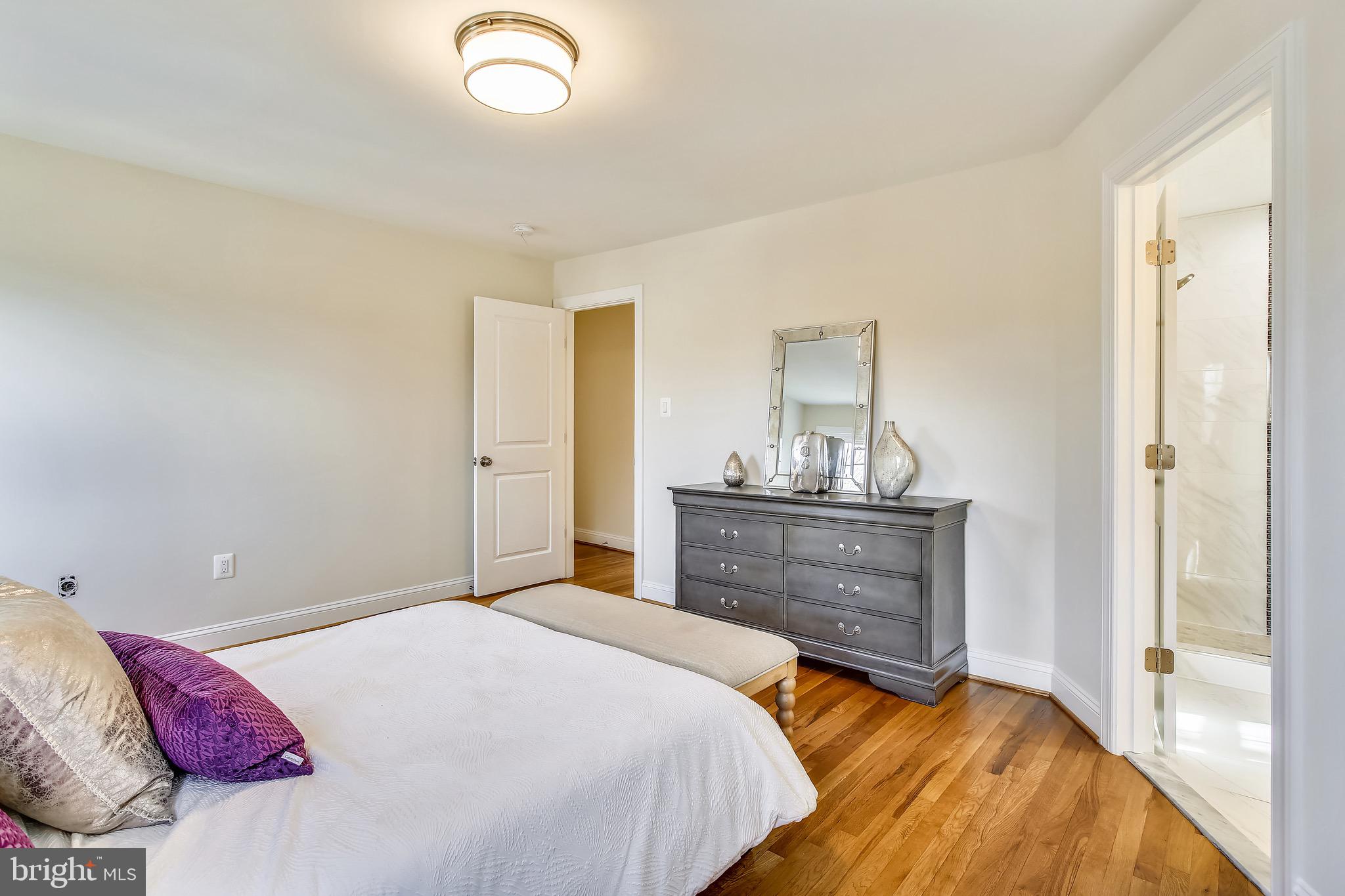 LAWYERS NORTH - Residential