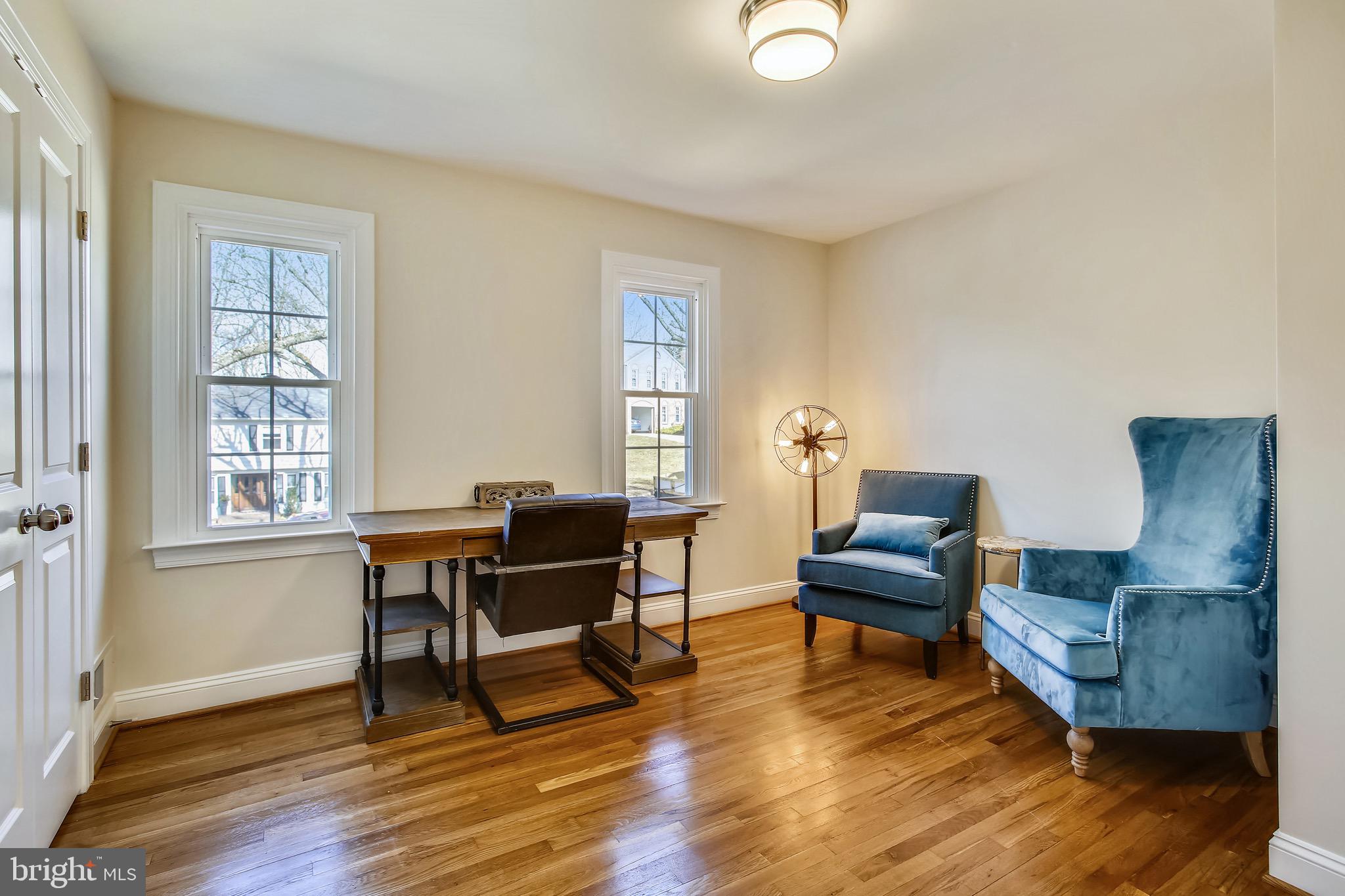 LAWYERS NORTH - Residential