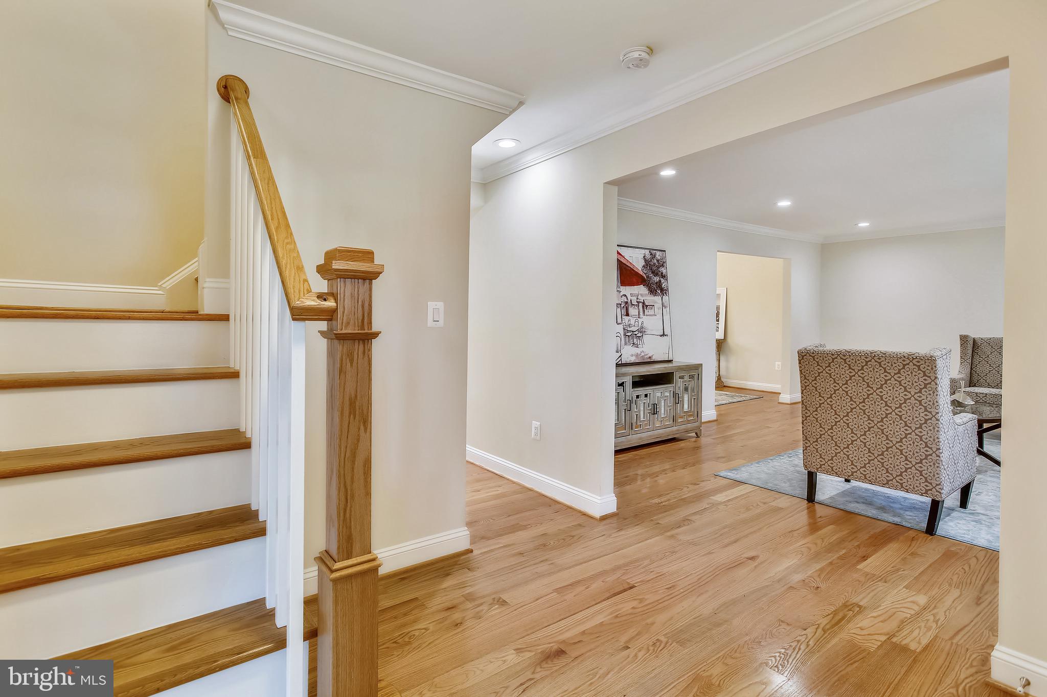 LAWYERS NORTH - Residential