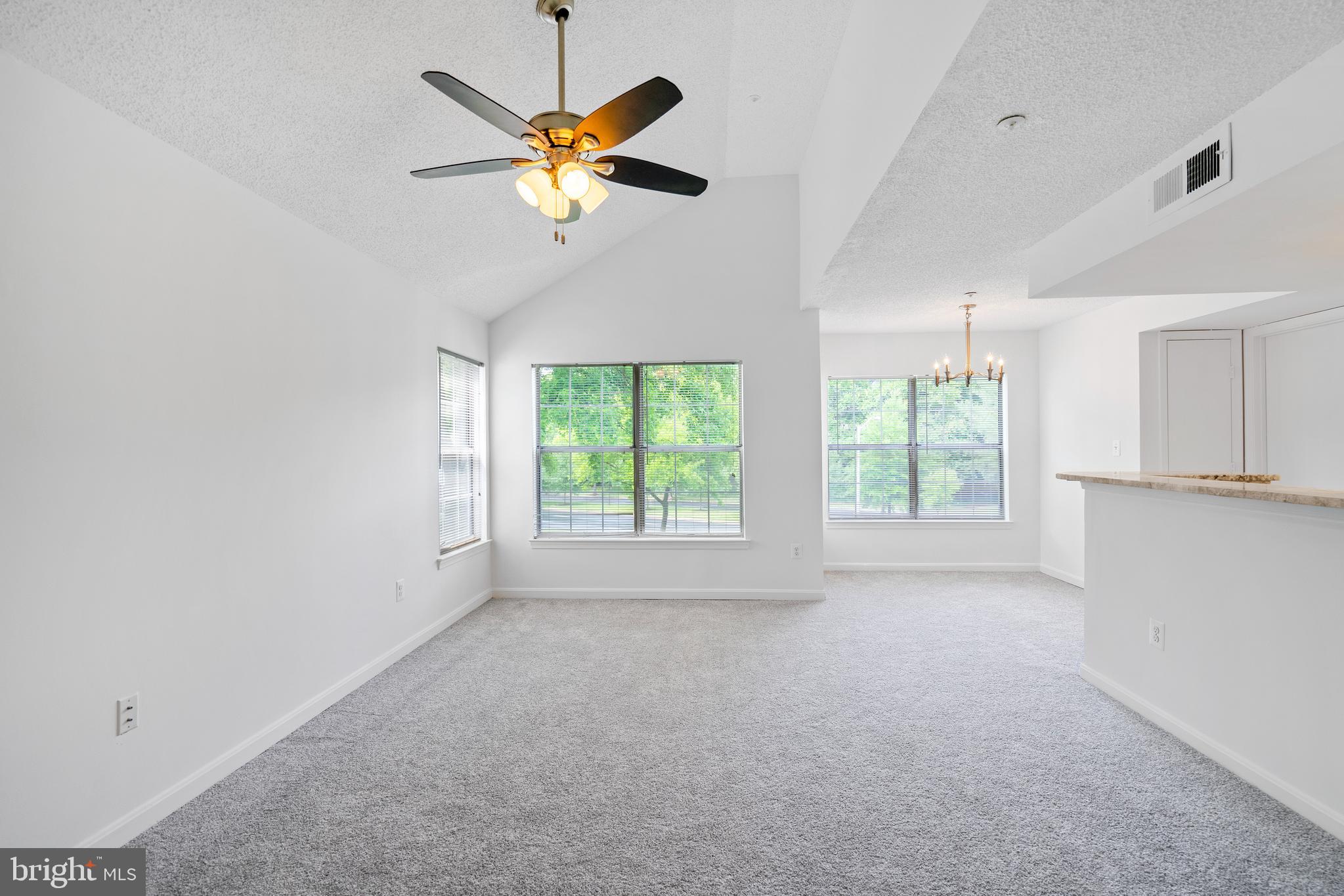 THE VISTAS - Residential