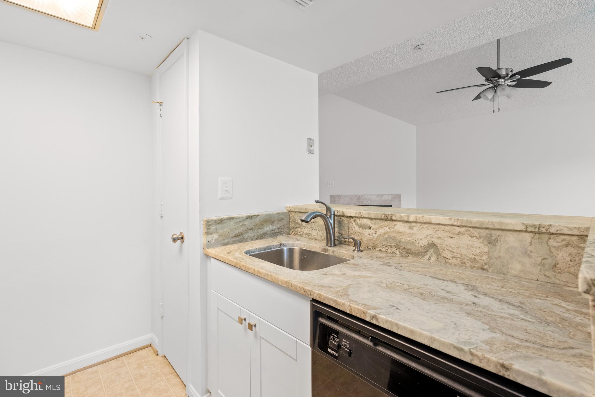 THE VISTAS - Residential