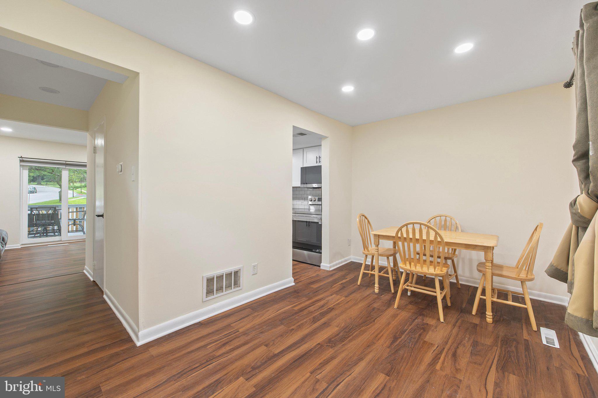 8802 TAMAR DRIVE 14-1