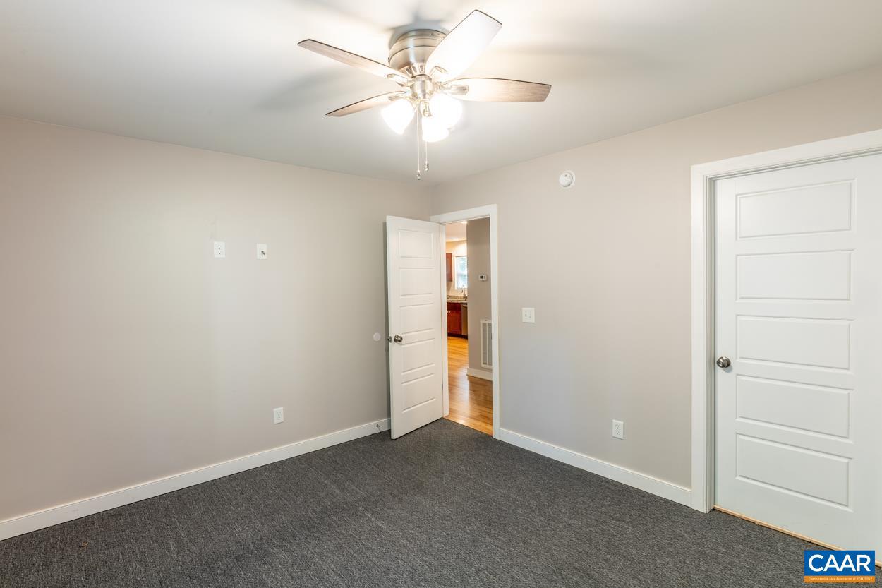 LAKE MONTICELLO - Residential