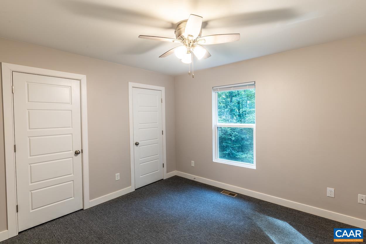 LAKE MONTICELLO - Residential