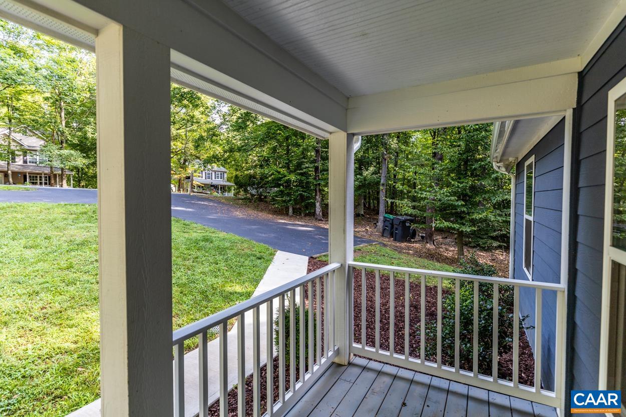 LAKE MONTICELLO - Residential