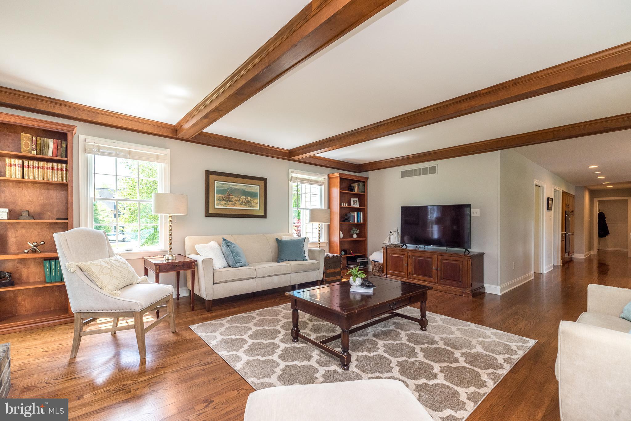 FOX HUNT ESTS - Residential