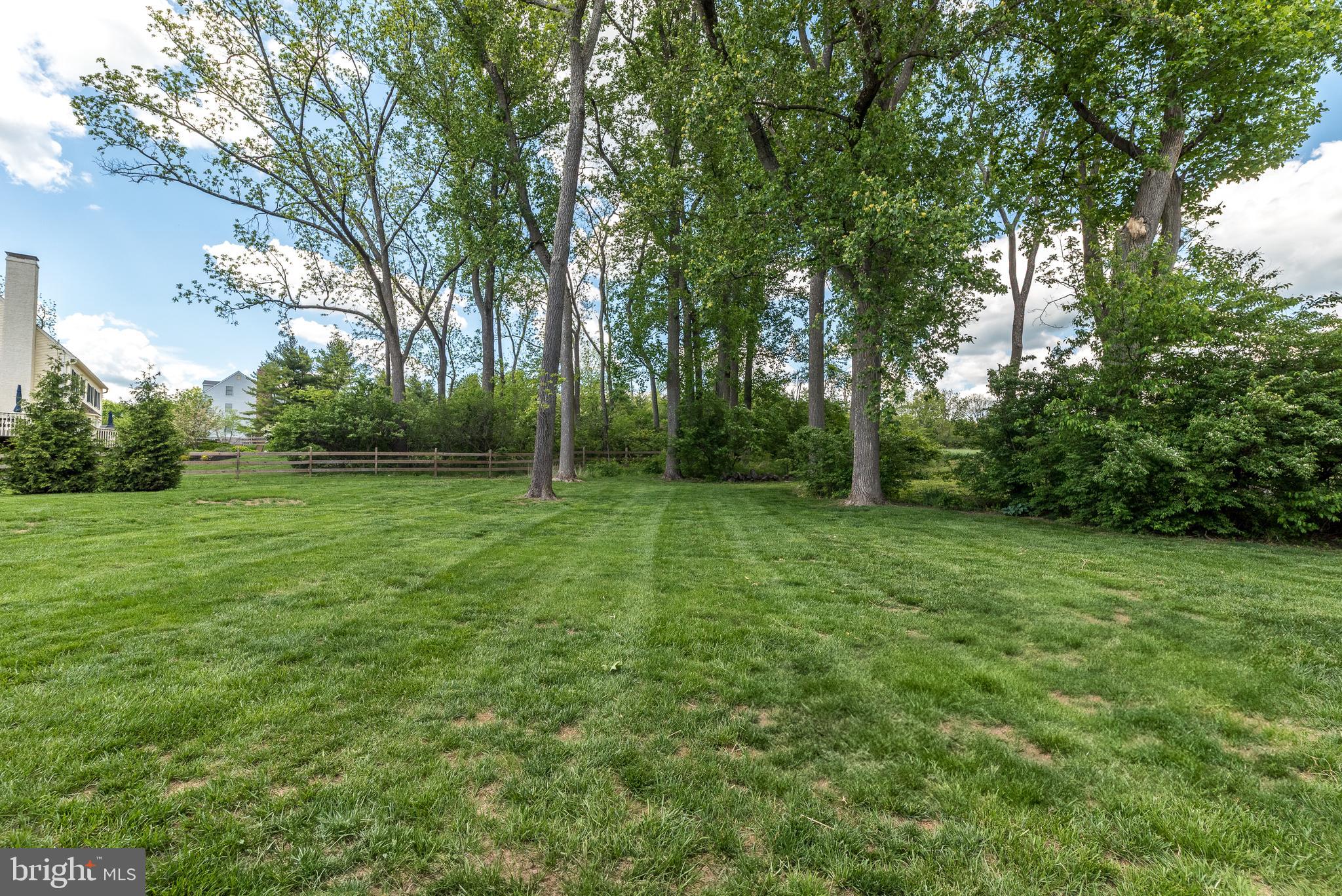 FOX HUNT ESTS - Residential