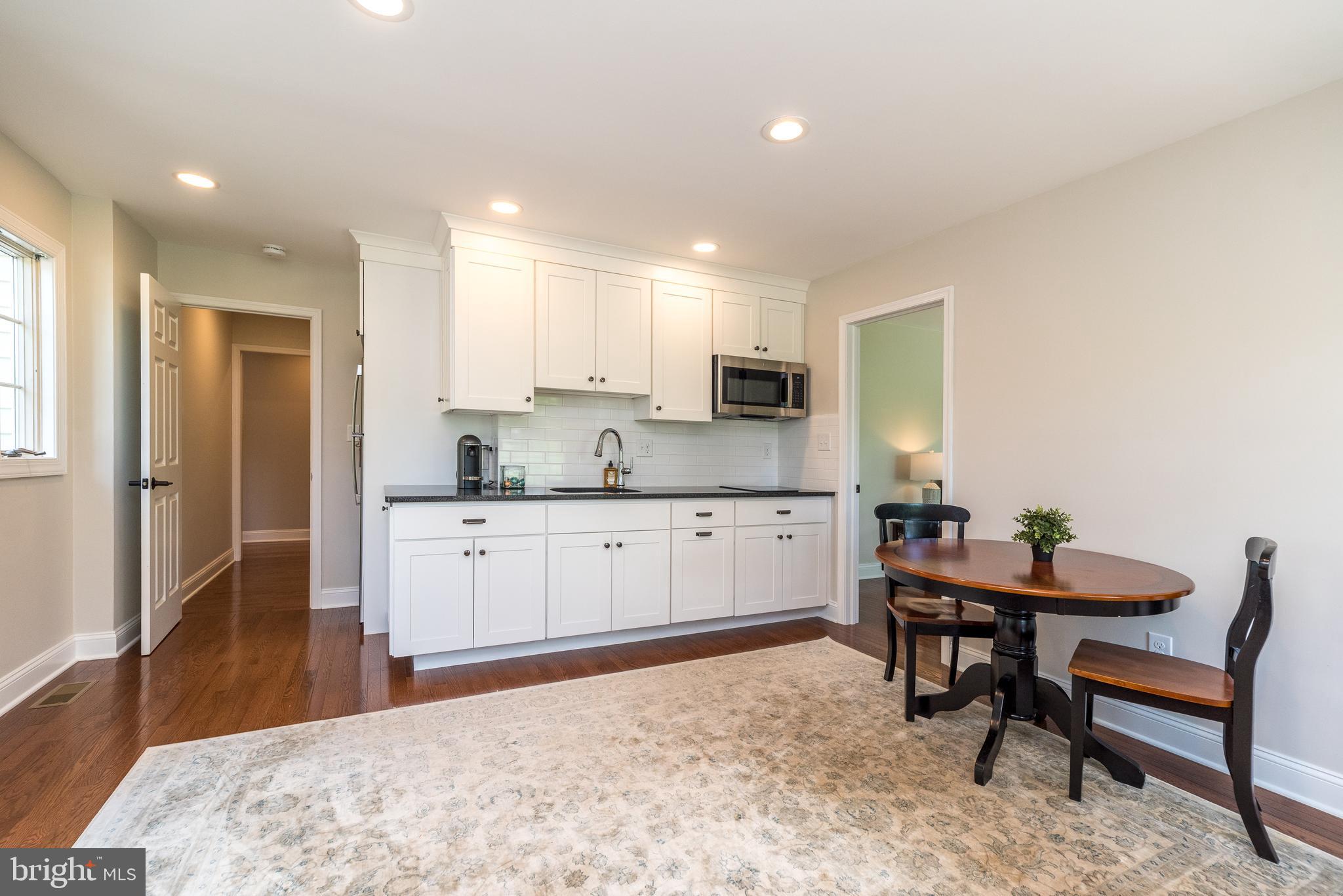 FOX HUNT ESTS - Residential