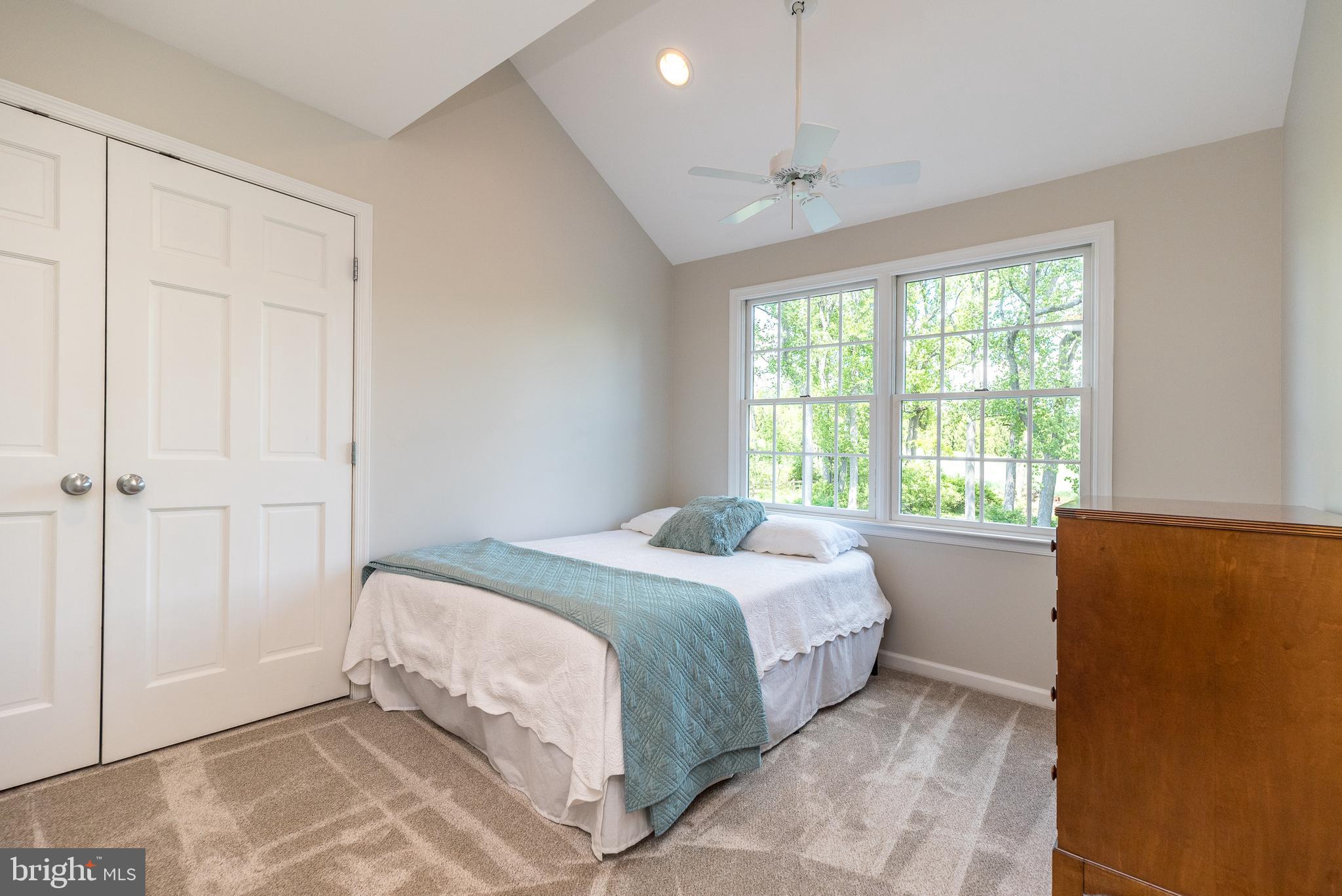 FOX HUNT ESTS - Residential