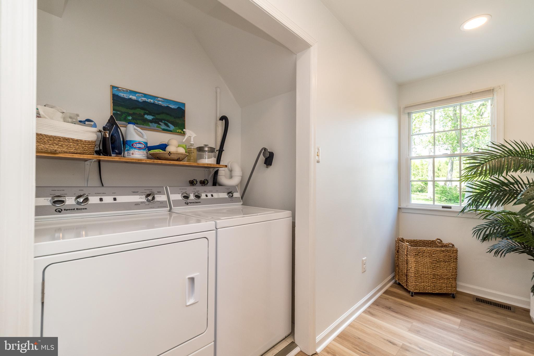 FOX HUNT ESTS - Residential