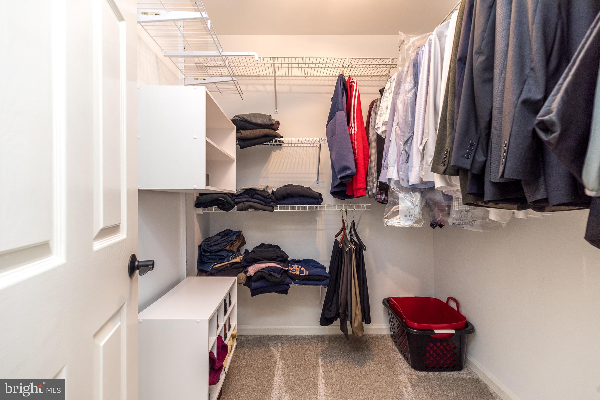 FOX HUNT ESTS - Residential