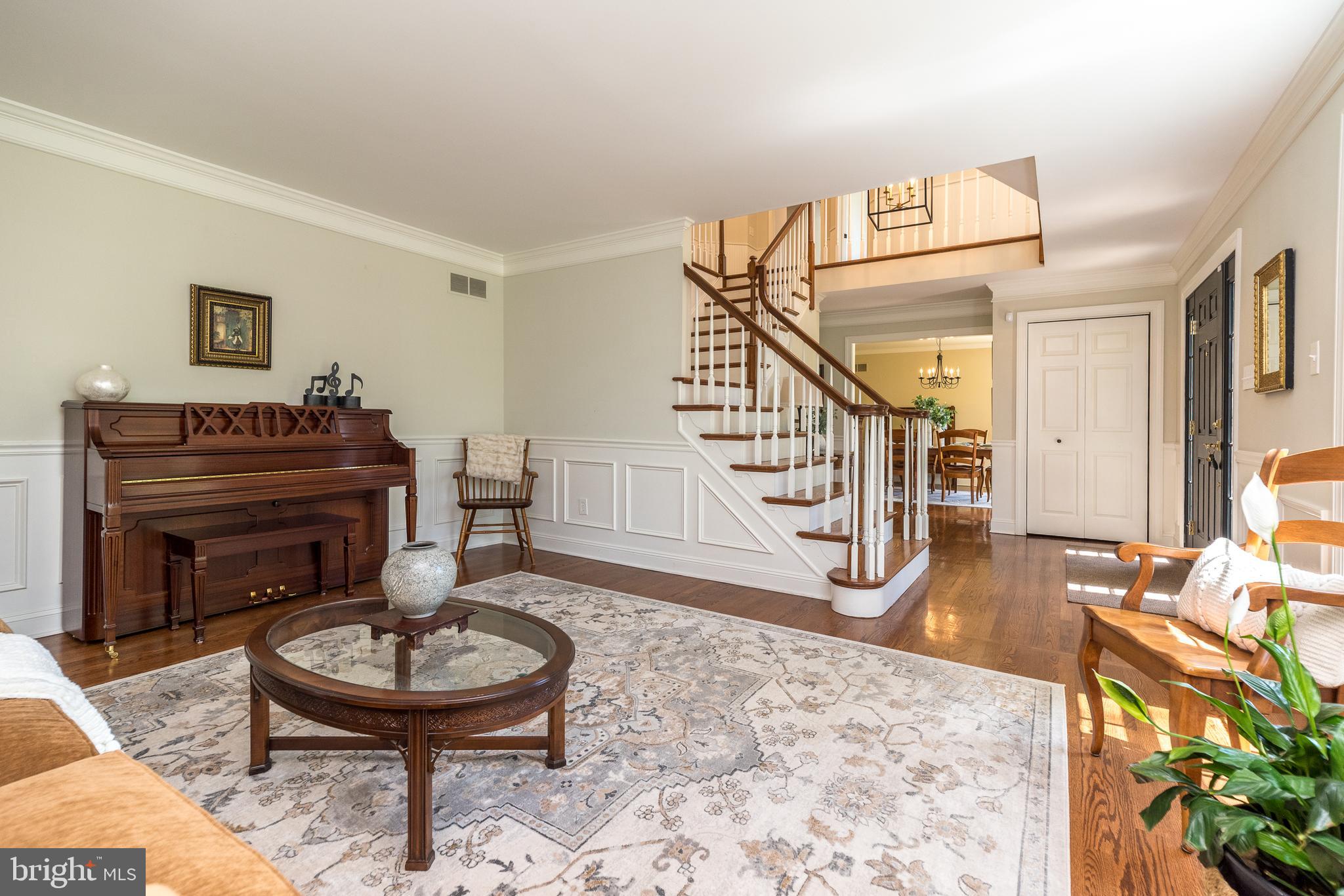 FOX HUNT ESTS - Residential