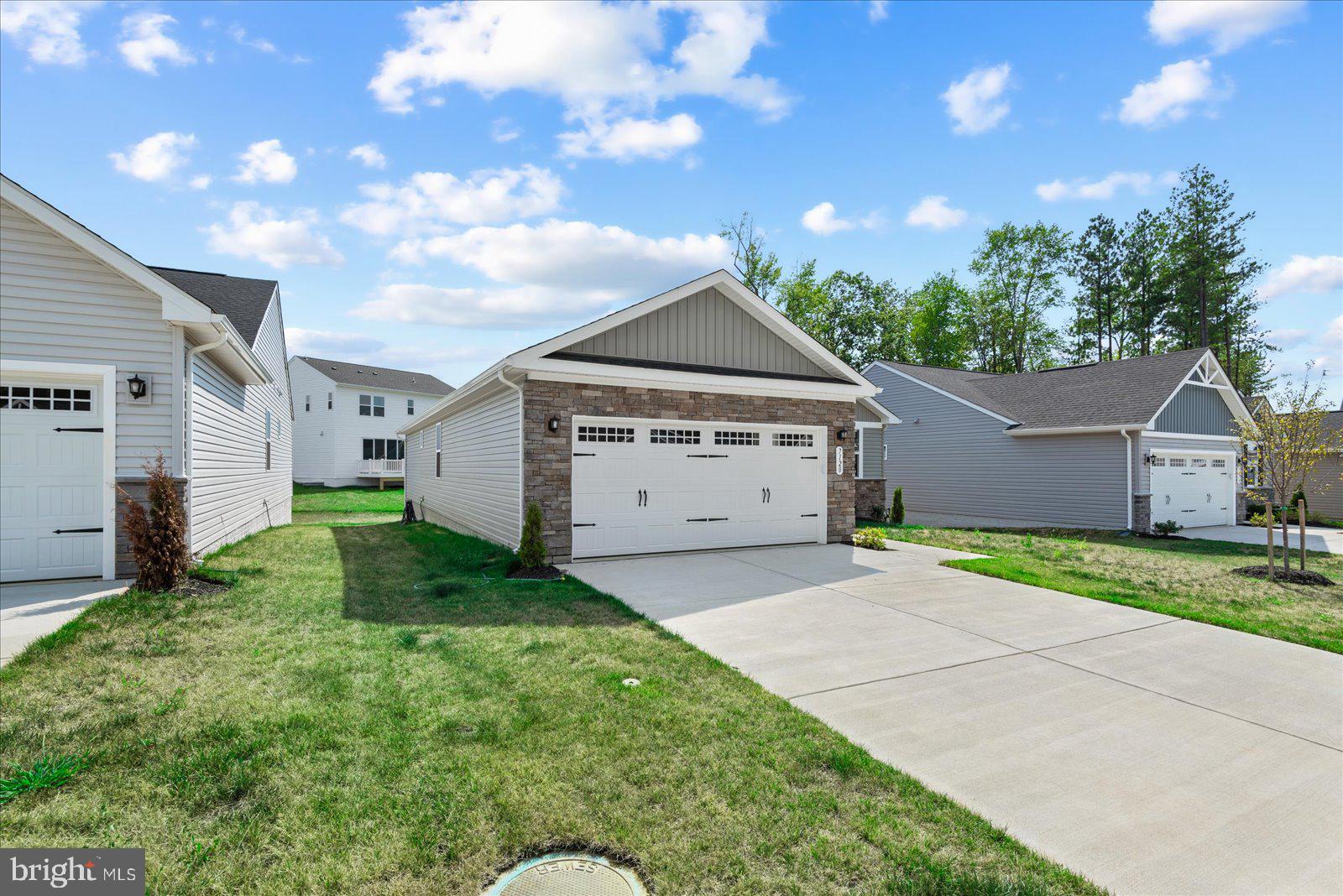 7120 IRON GALL LANE