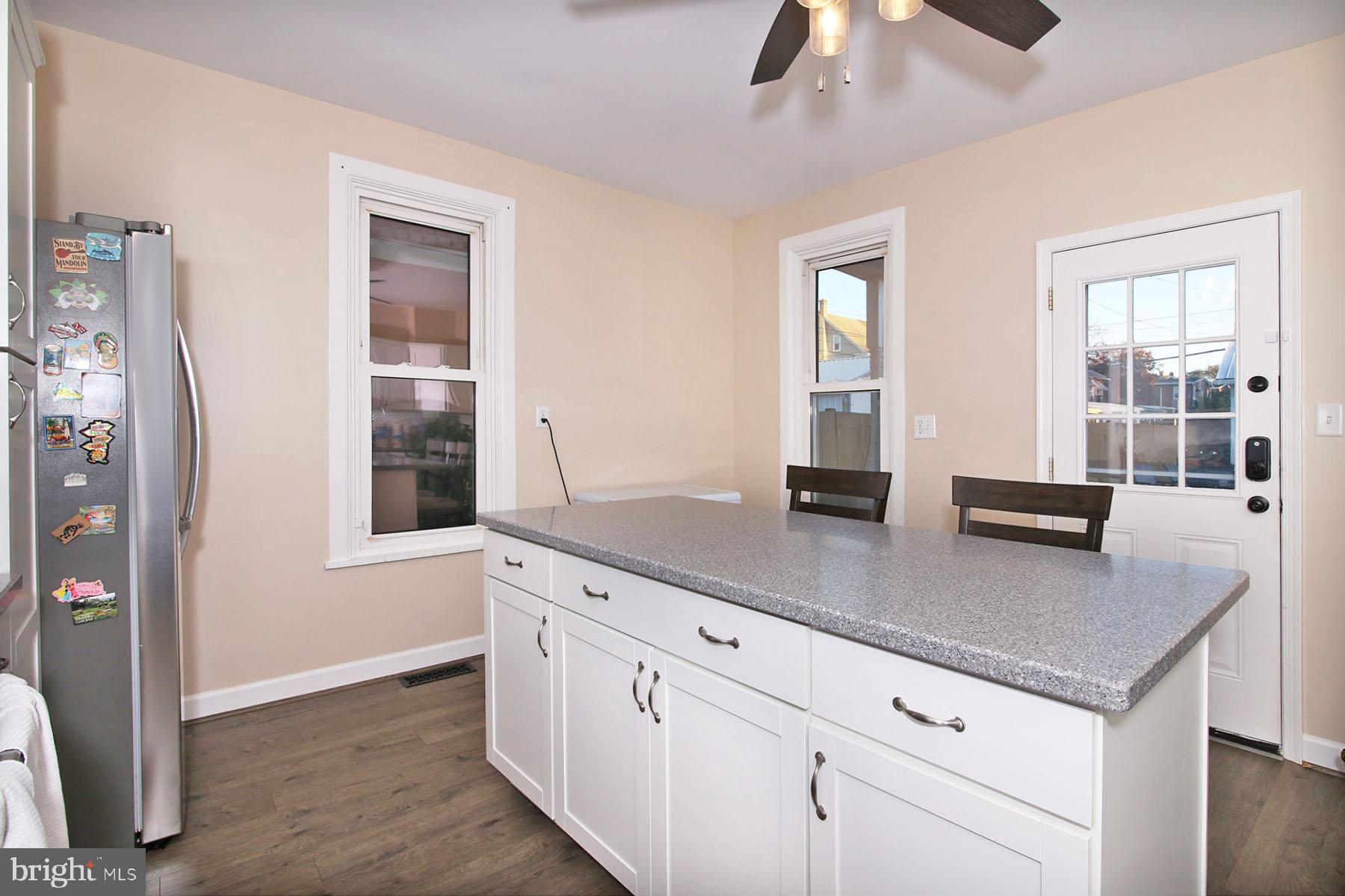 PALMYRA BOROUGH - Residential