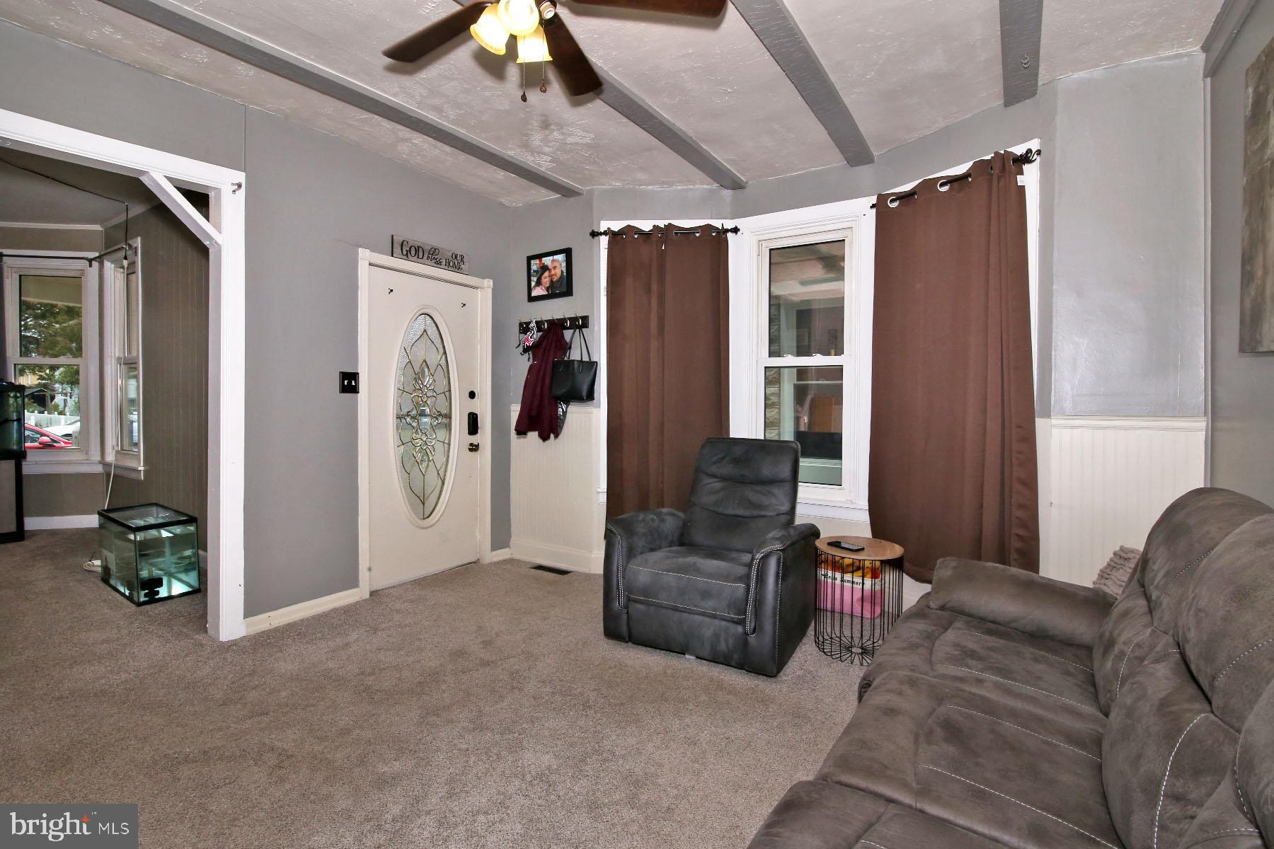 PALMYRA BOROUGH - Residential