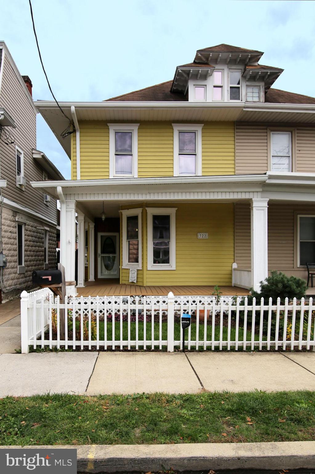 322 E CHERRY STREET