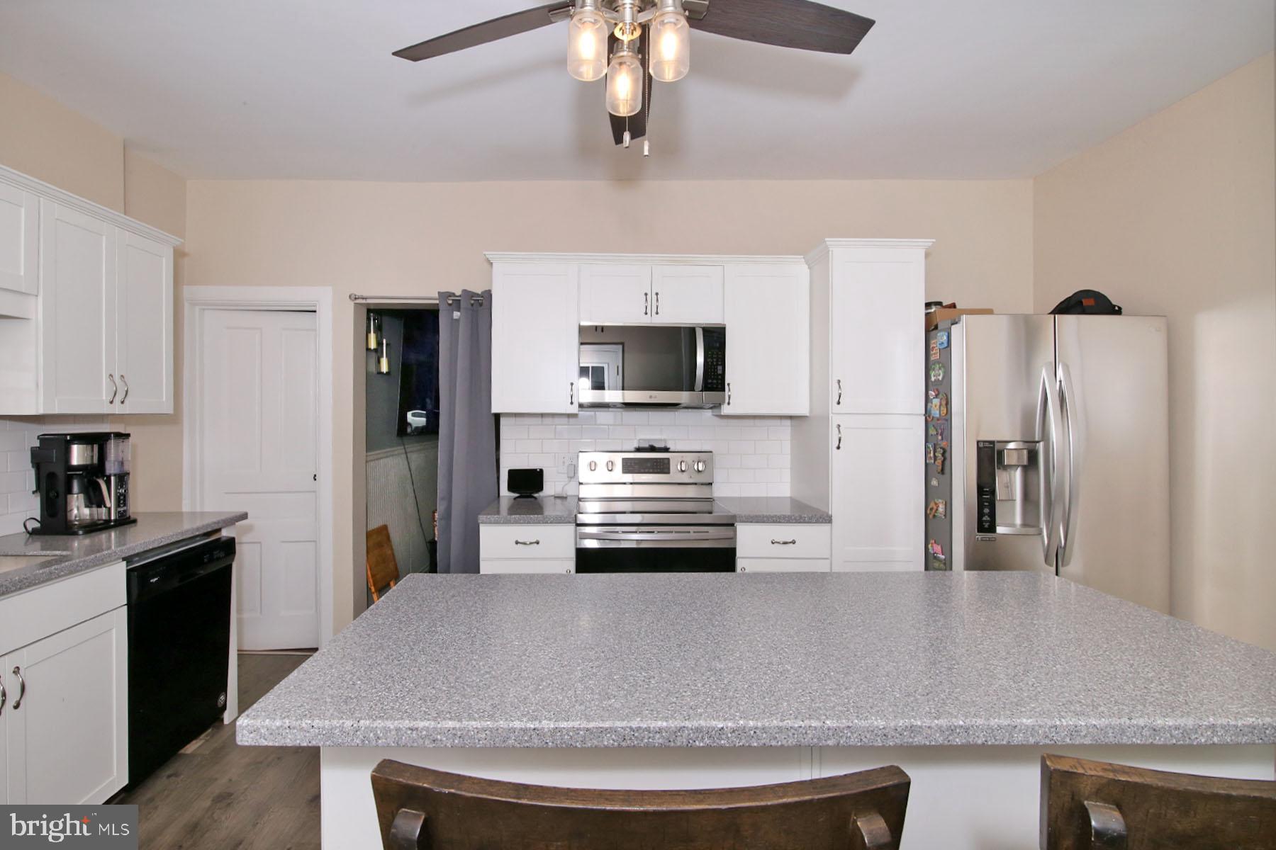 PALMYRA BOROUGH - Residential