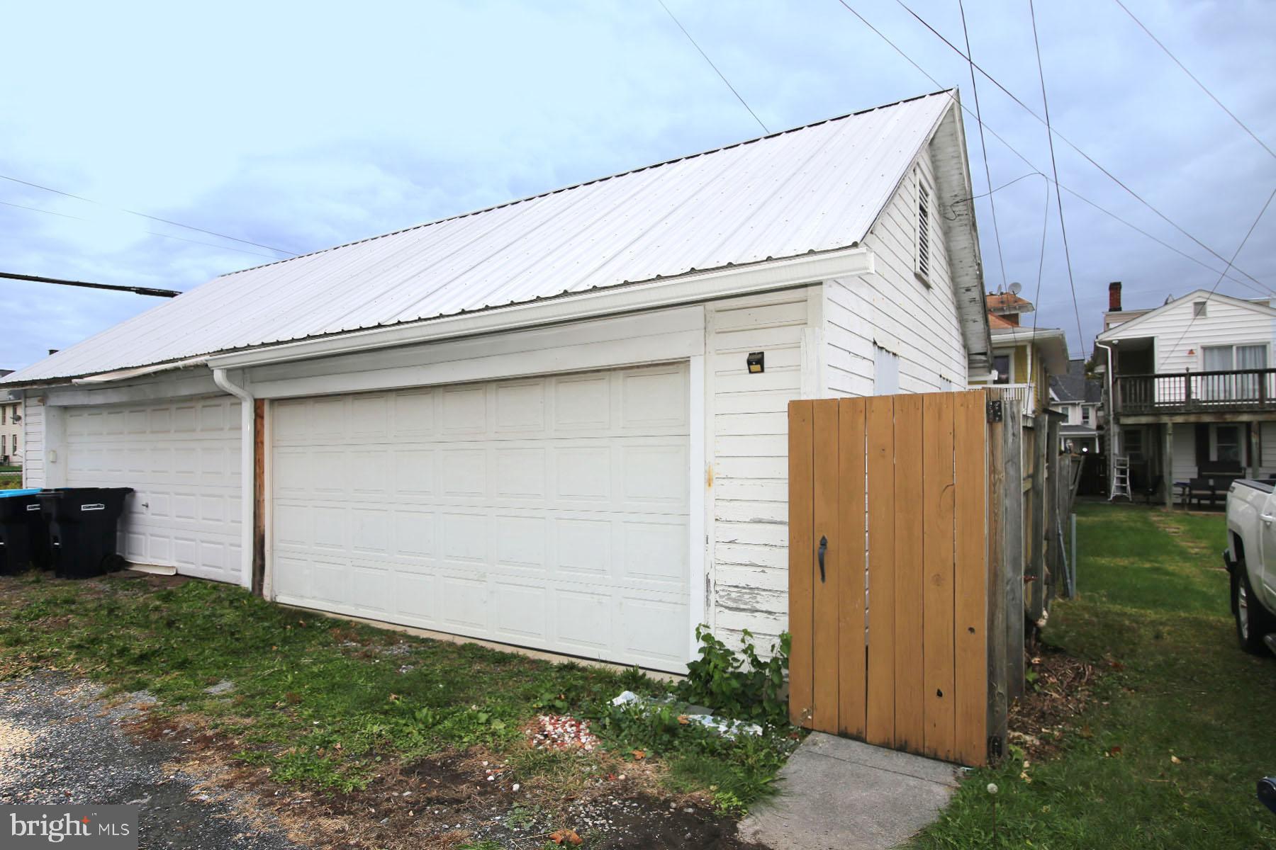 PALMYRA BOROUGH - Residential