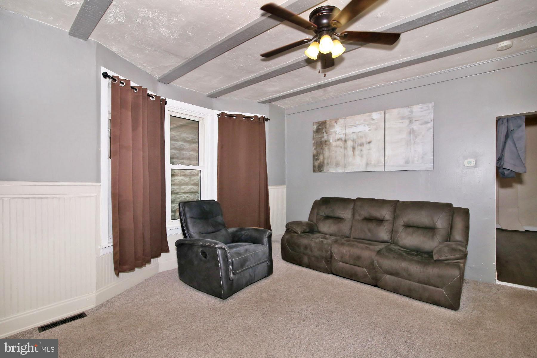 PALMYRA BOROUGH - Residential