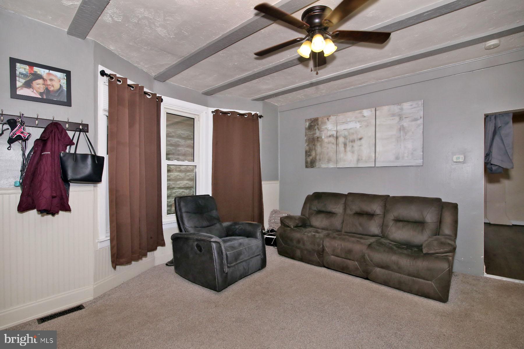 PALMYRA BOROUGH - Residential