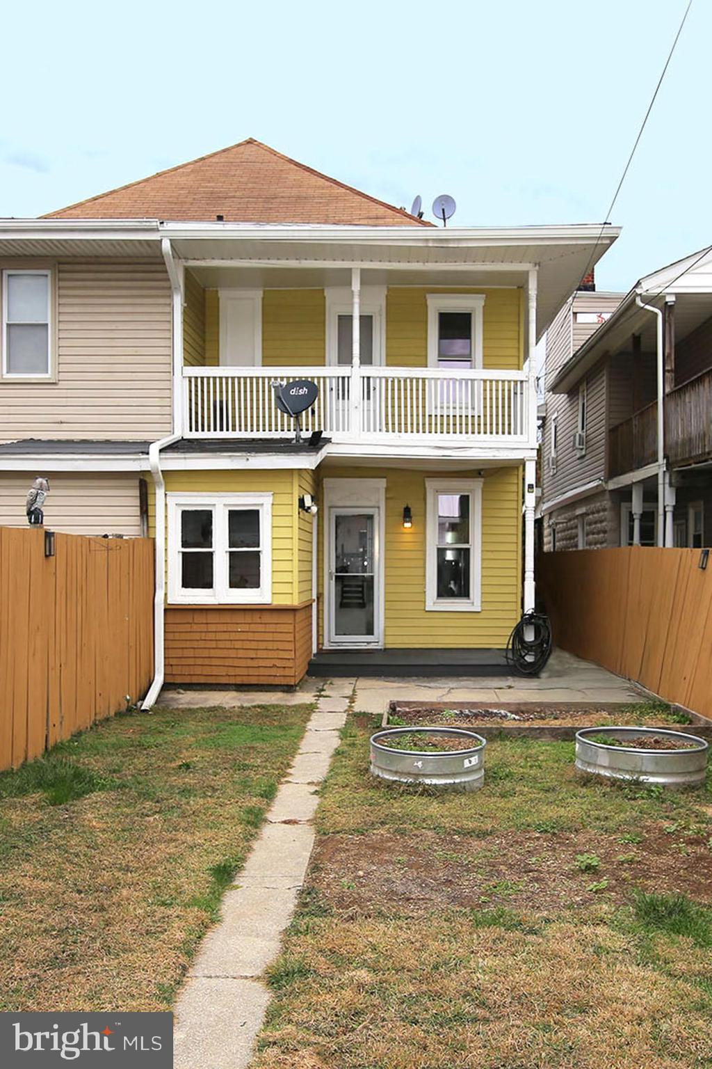 PALMYRA BOROUGH - Residential