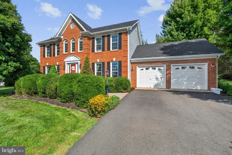 9903 Cobblestone Drive, Warrenton, VA MLS: VAFQ2023192