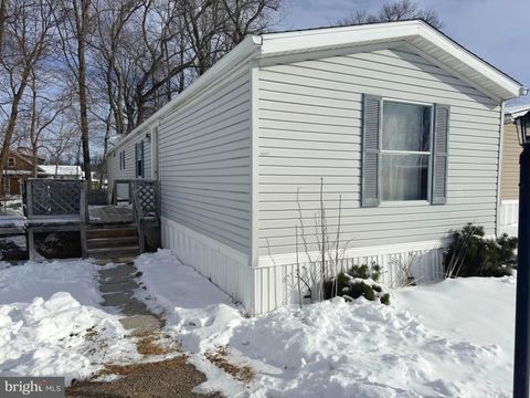 124 DAWN STREET QUARRYVILLE PA 17566