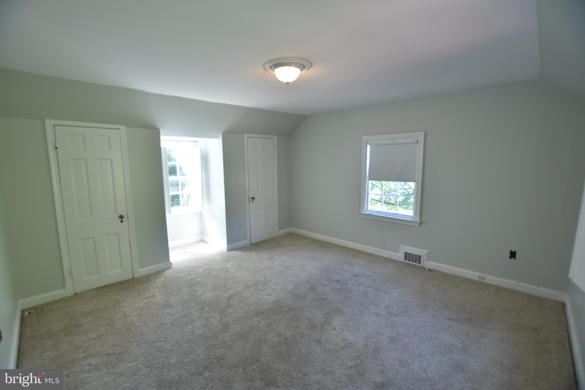WOODHAVEN - Residential Lease