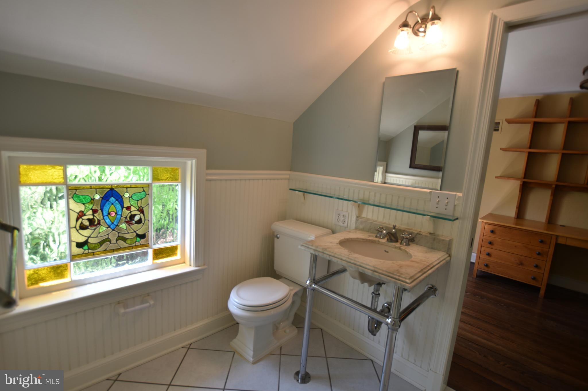 WOODHAVEN - Residential Lease