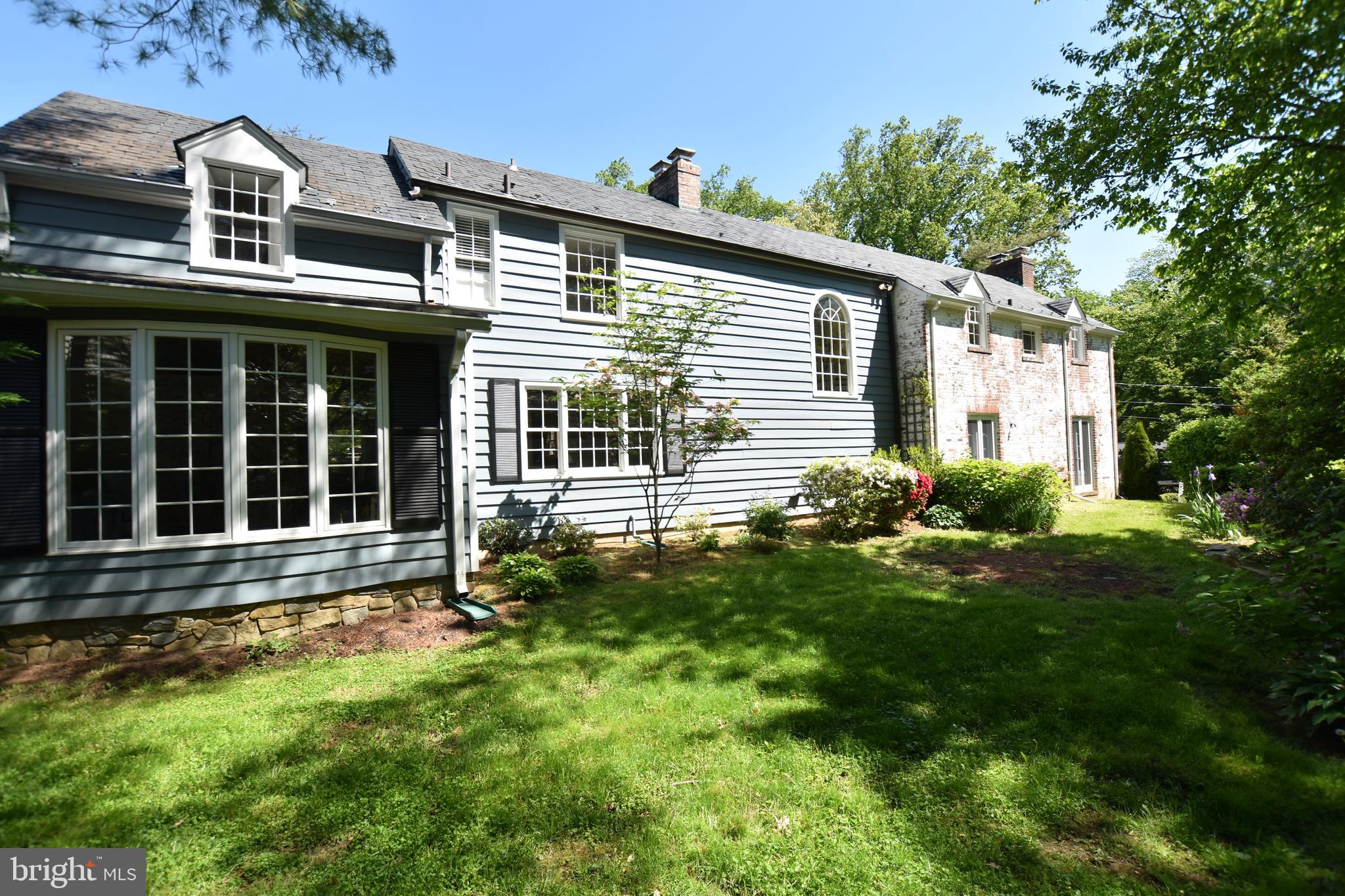 WOODHAVEN - Residential Lease
