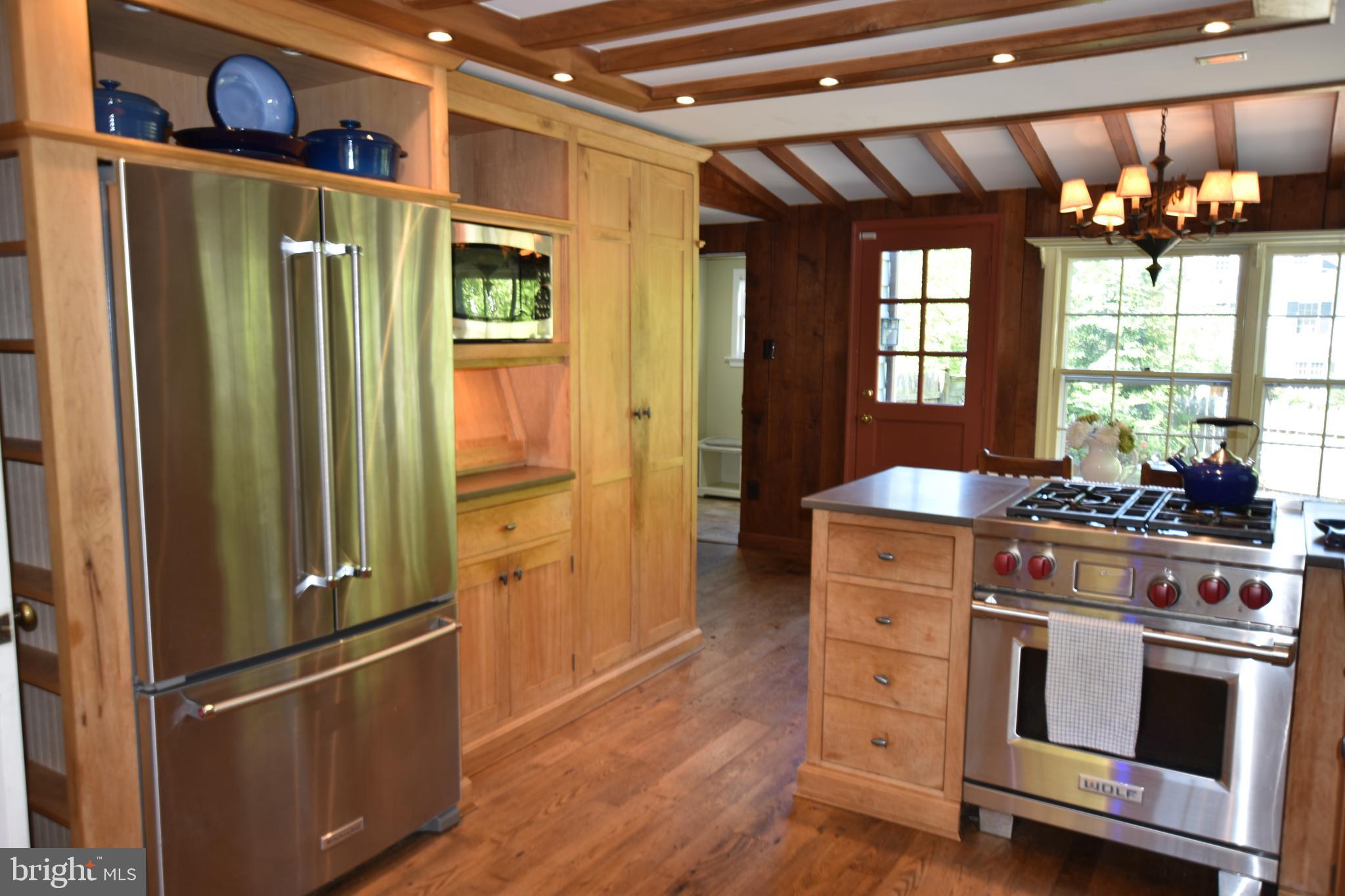 WOODHAVEN - Residential Lease