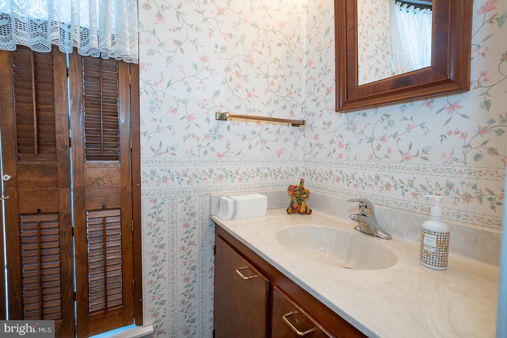 WEATHERSTONE - Residential