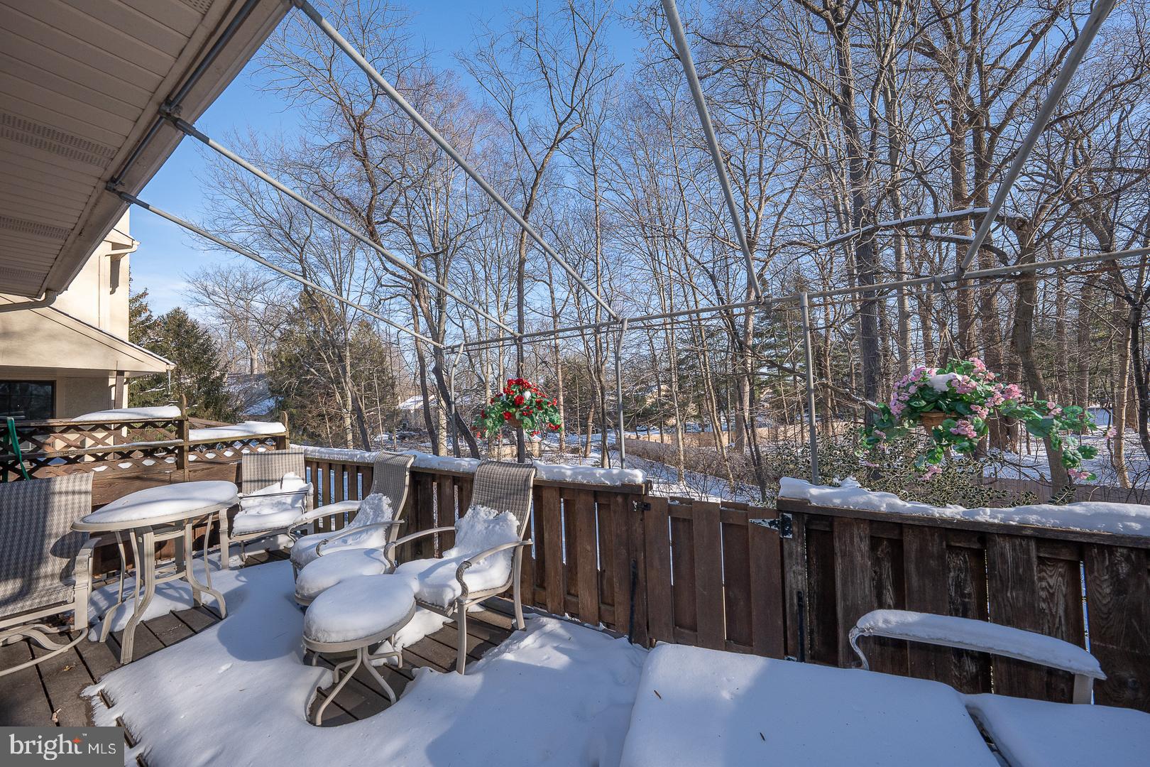 WEATHERSTONE - Residential