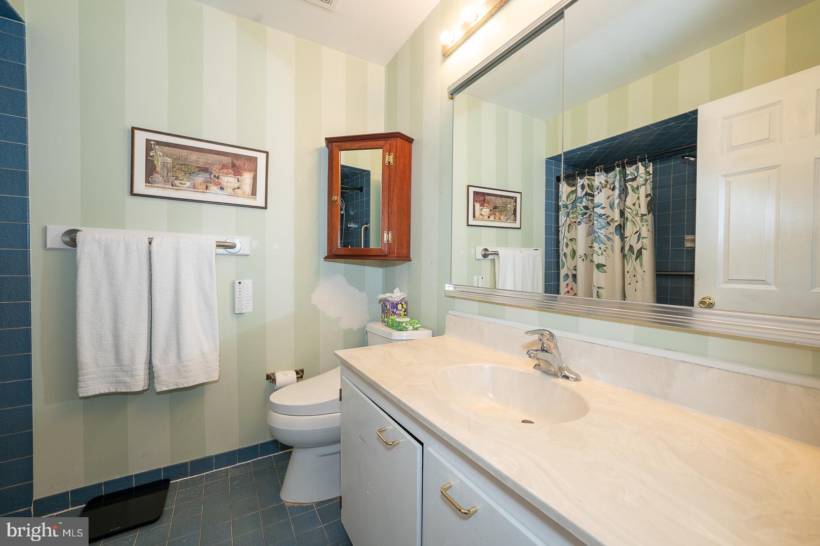 WEATHERSTONE - Residential