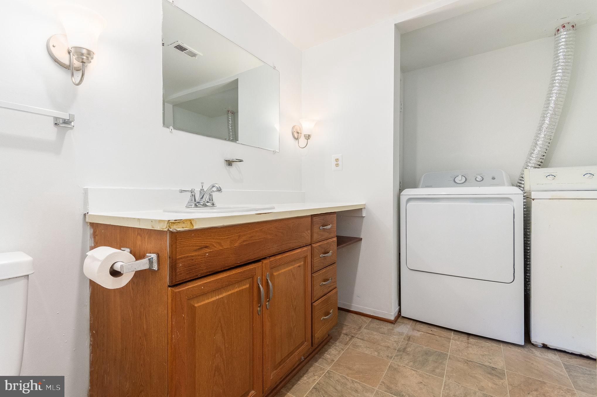 TIVOLI - Residential Lease