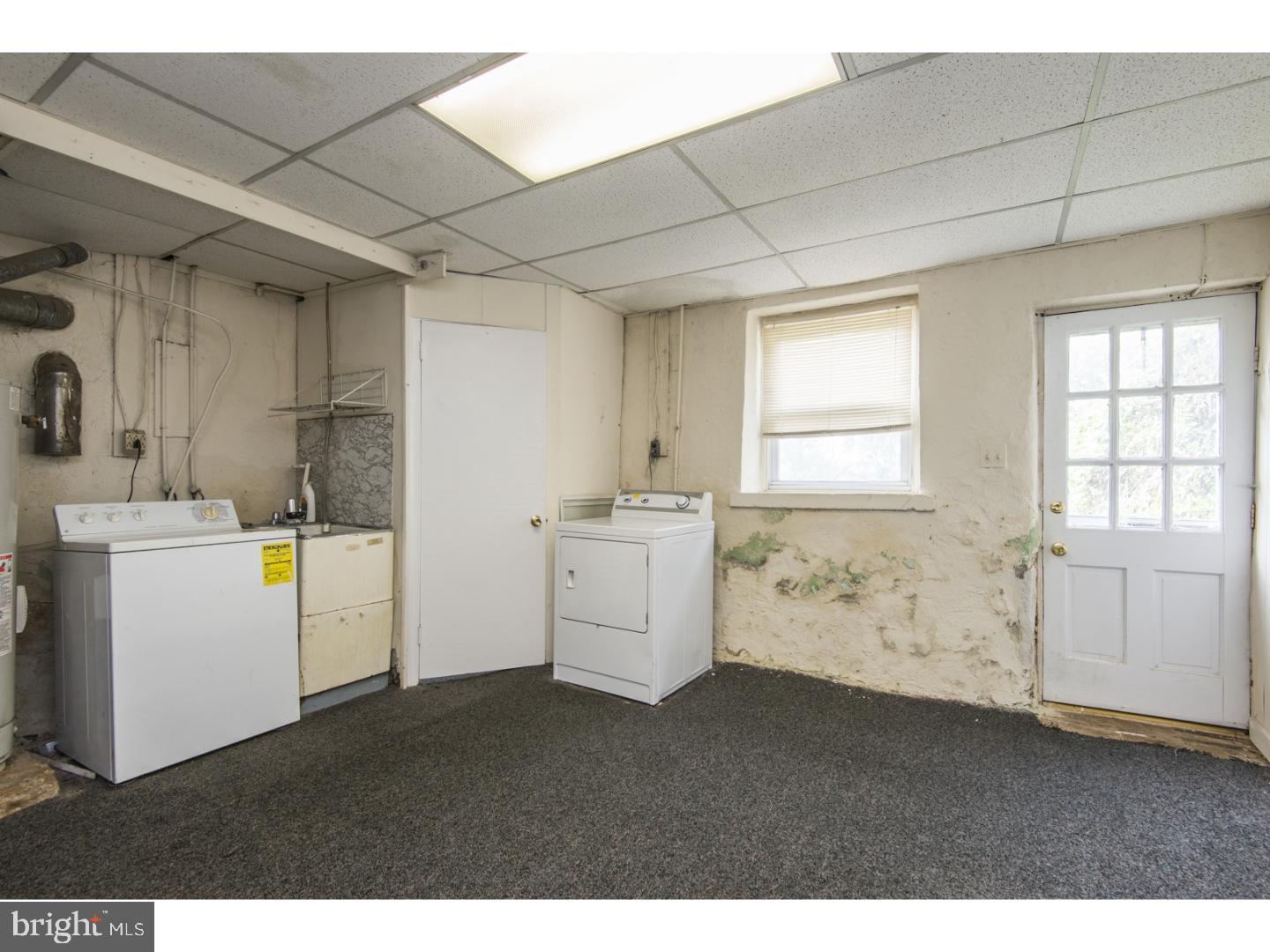 MANAYUNK - Residential Lease
