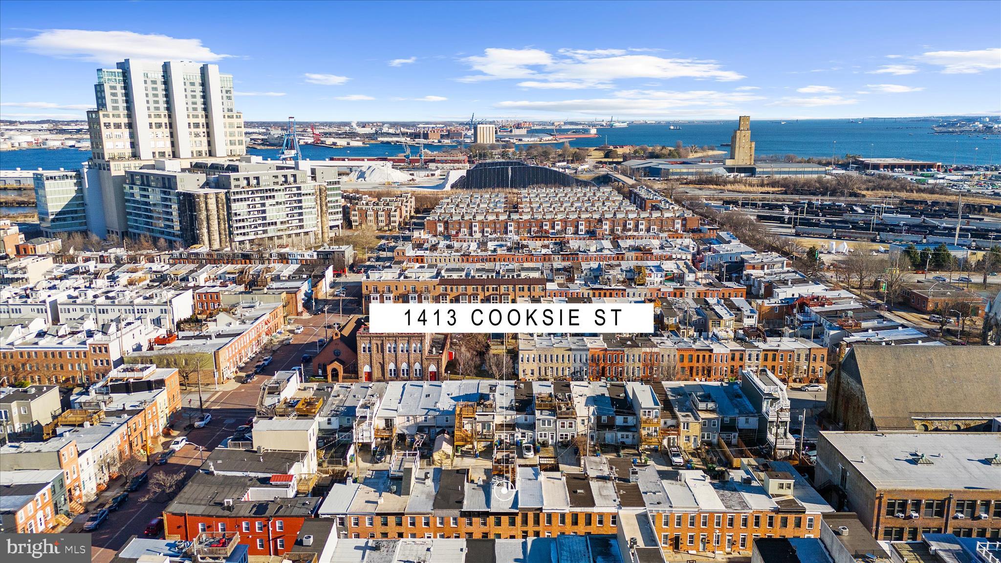 LOCUST POINT - Residential