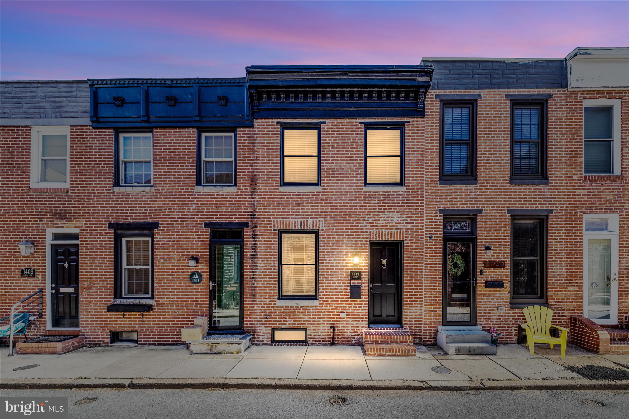 LOCUST POINT - Residential