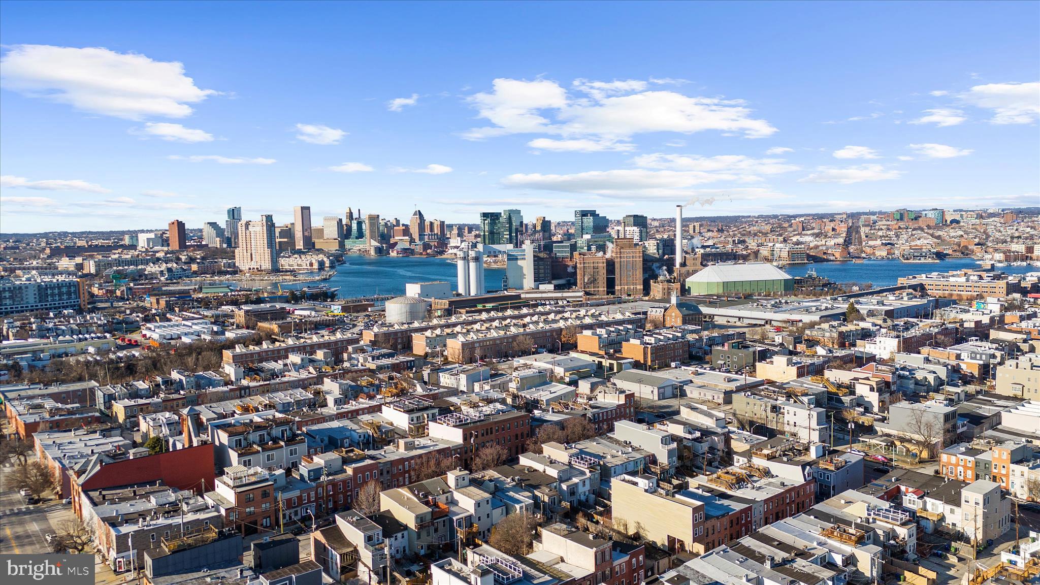 LOCUST POINT - Residential