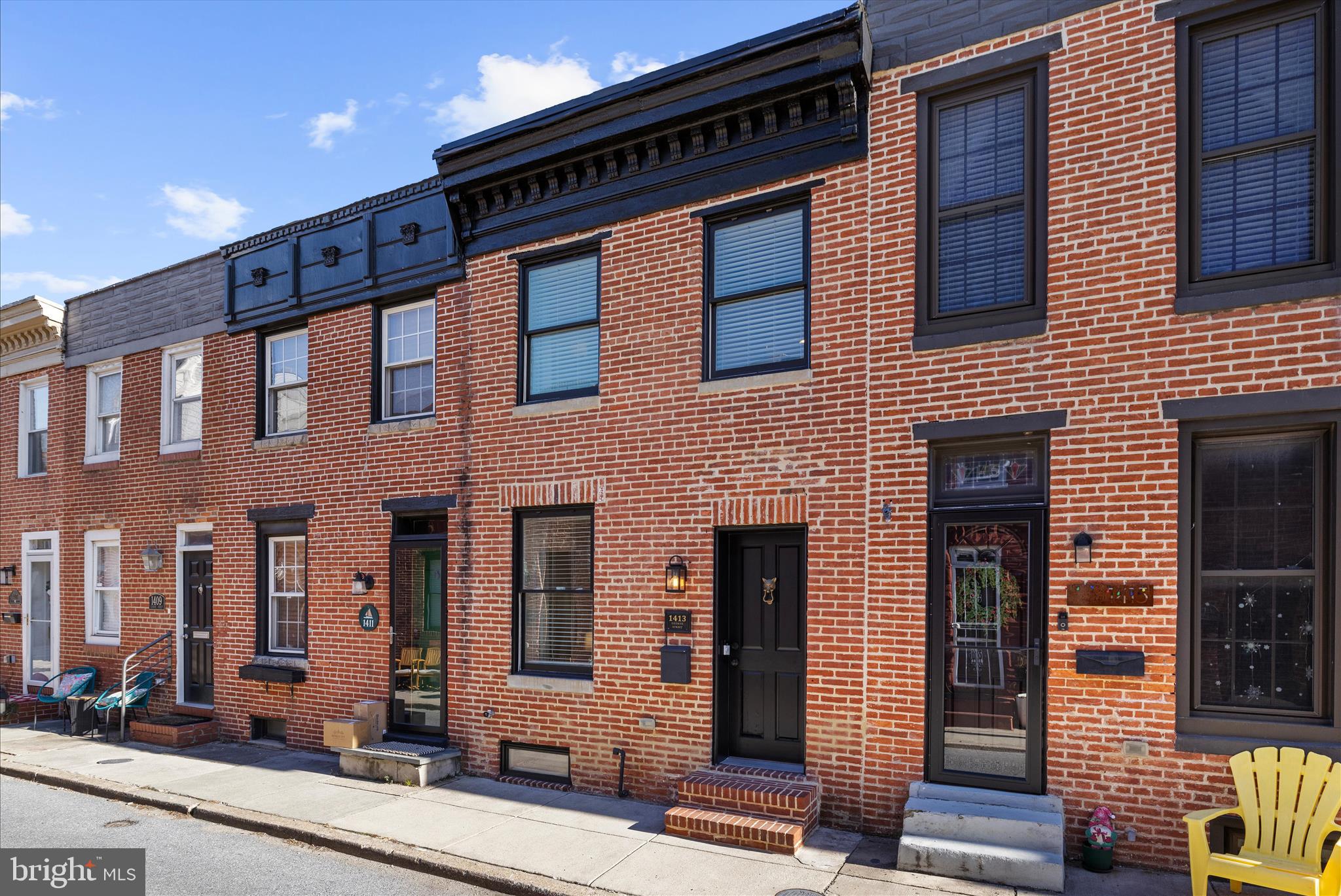 LOCUST POINT - Residential