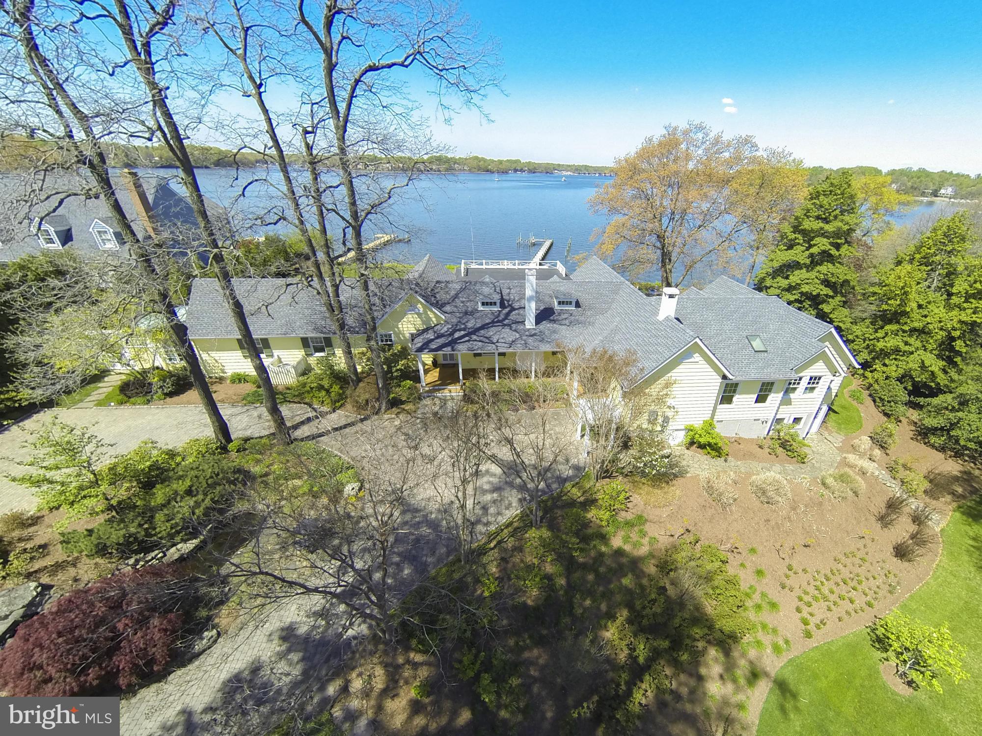 WILD ROSE SHORES - Residential