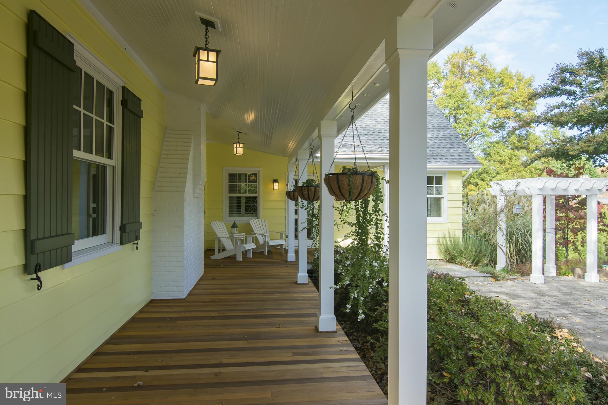 WILD ROSE SHORES - Residential