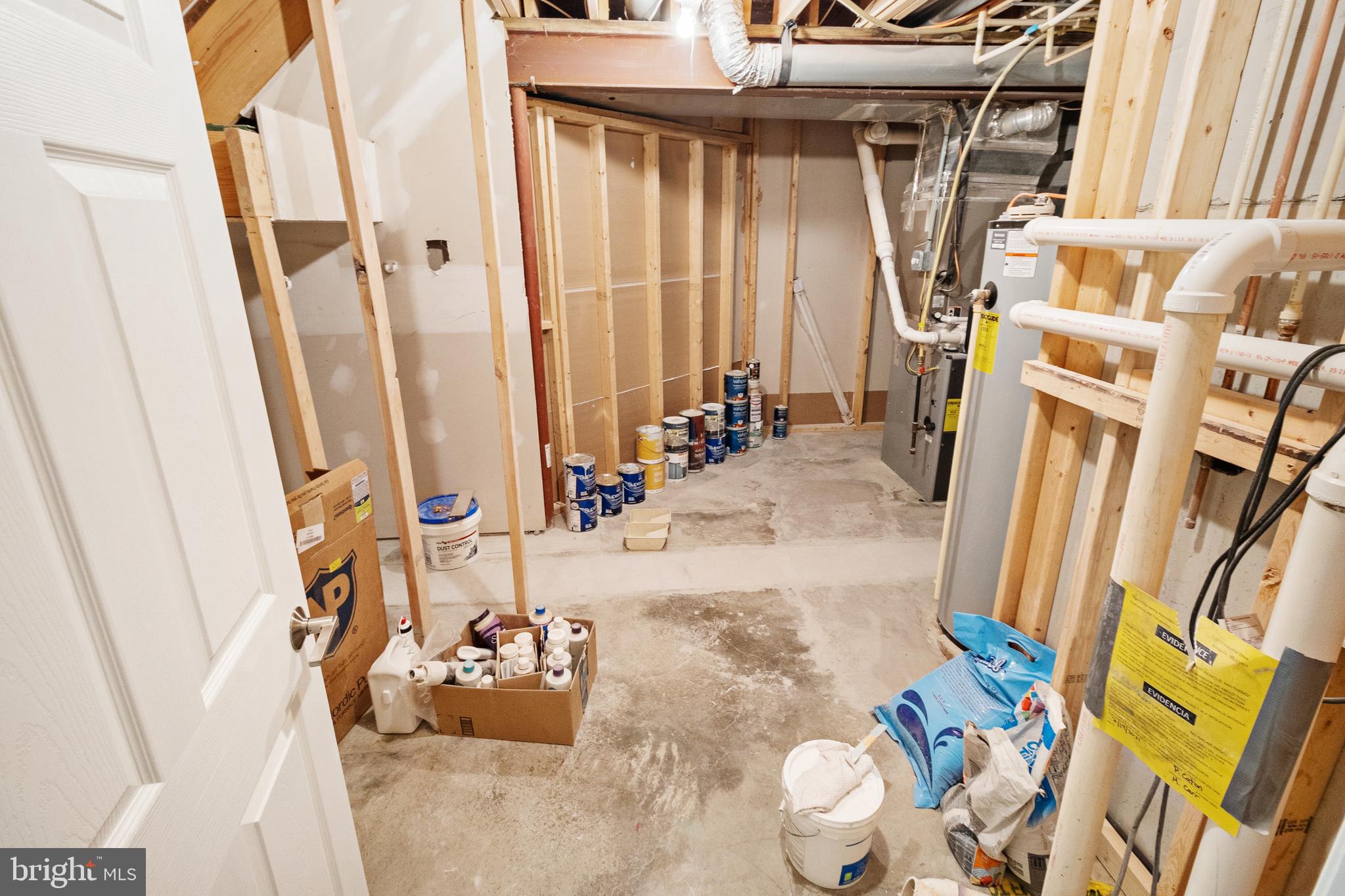 RIVER HILLS - Residential