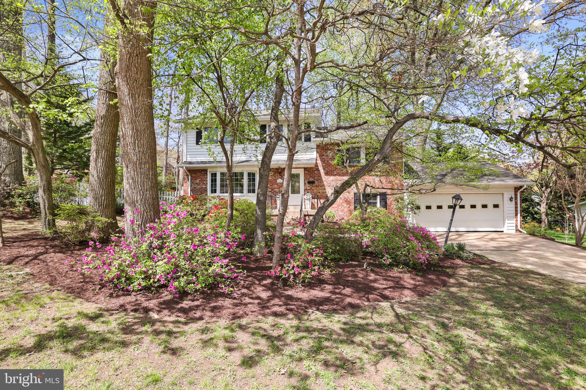 3808 WINTERSET DRIVE