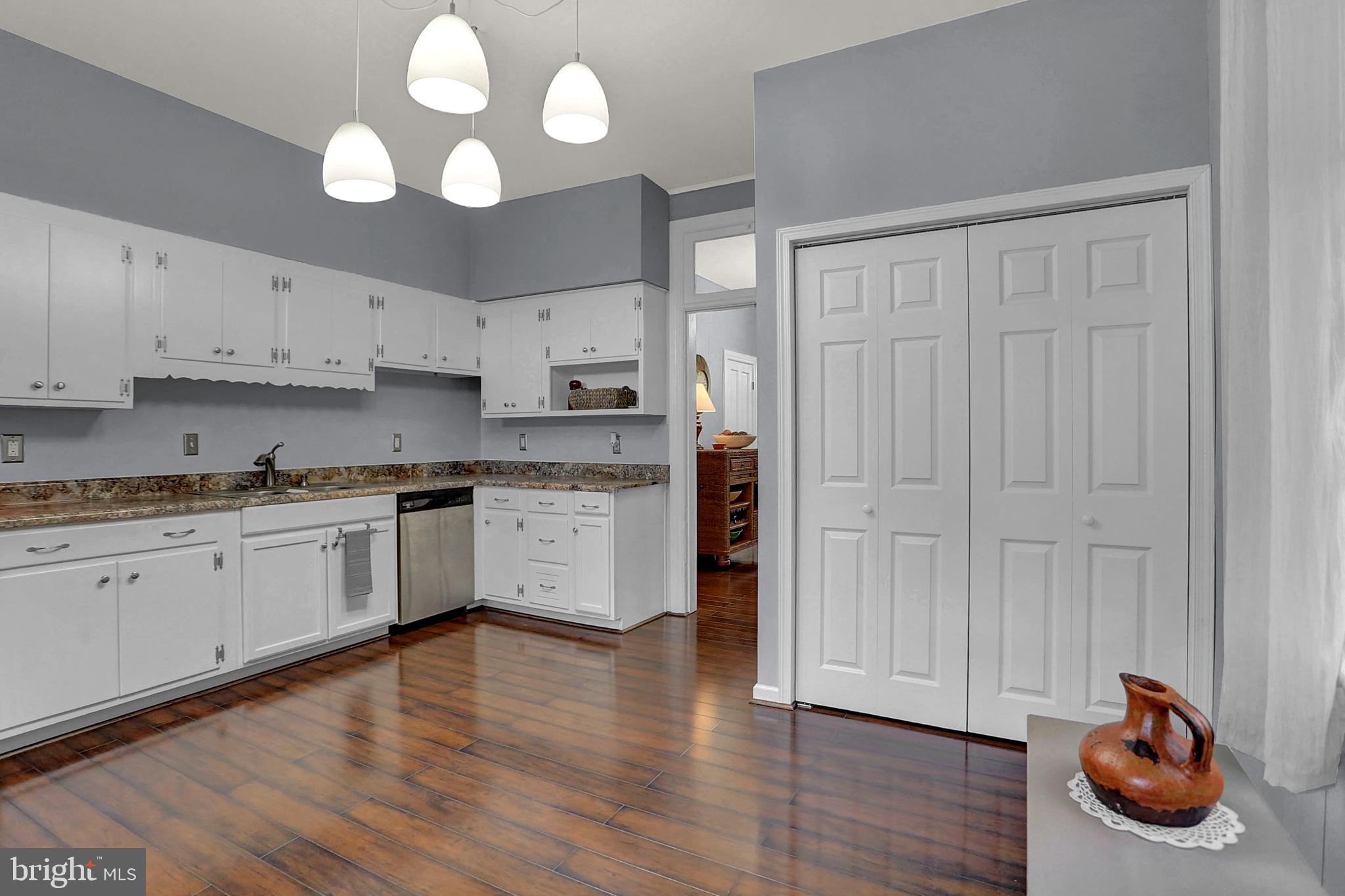 HAGERSTOWN - Residential