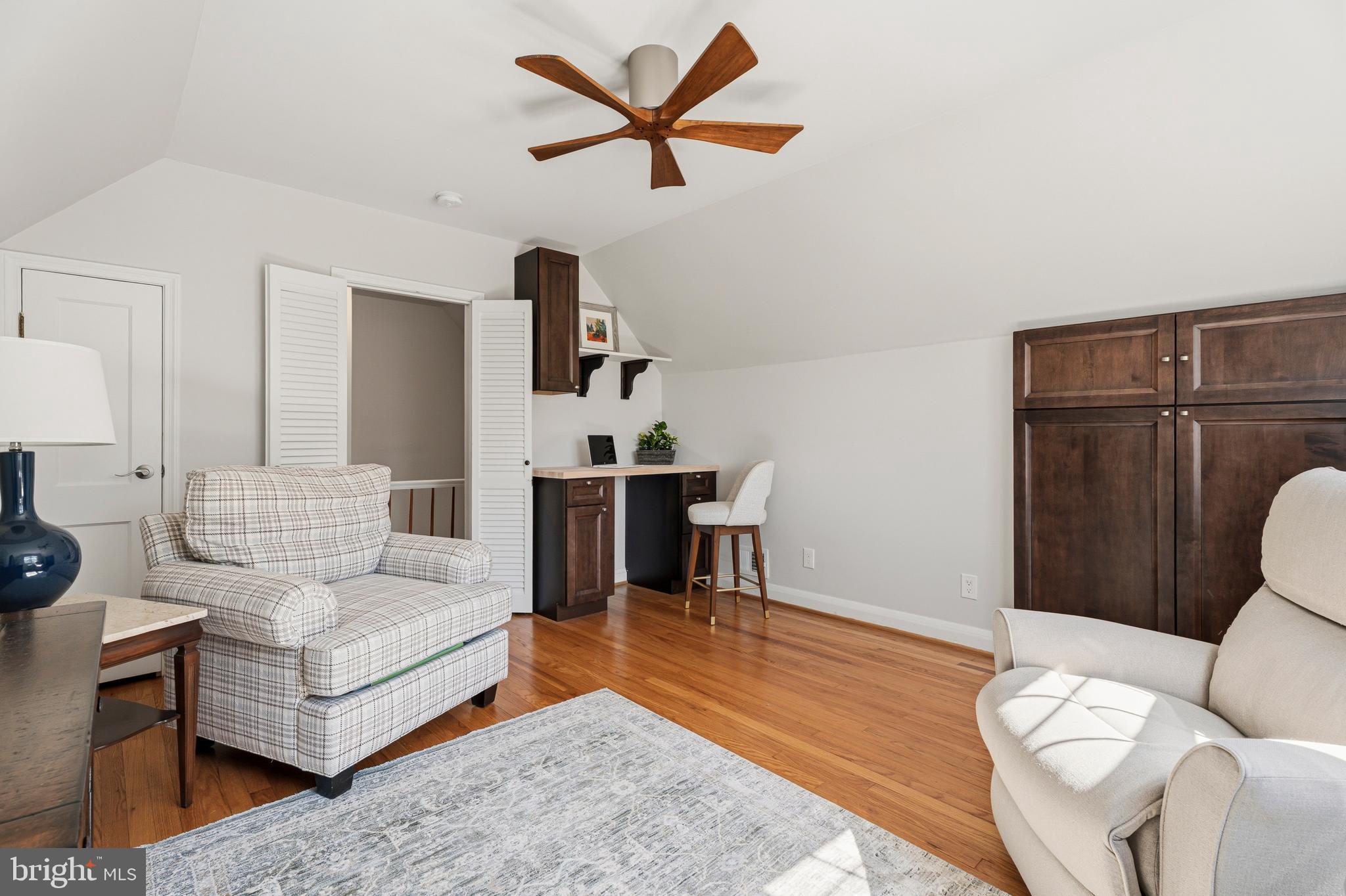 GREENBRIER - Residential