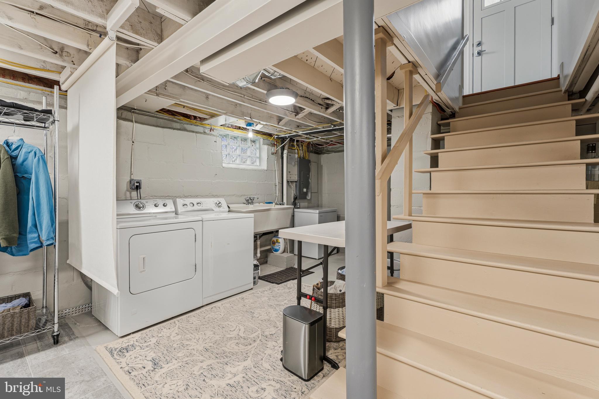 GREENBRIER - Residential