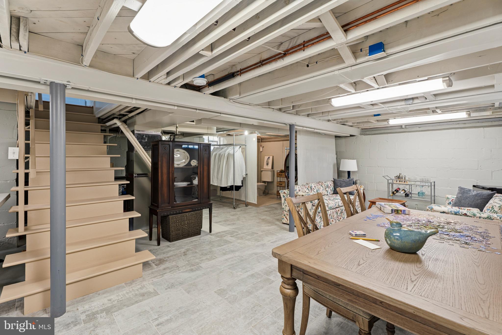 GREENBRIER - Residential