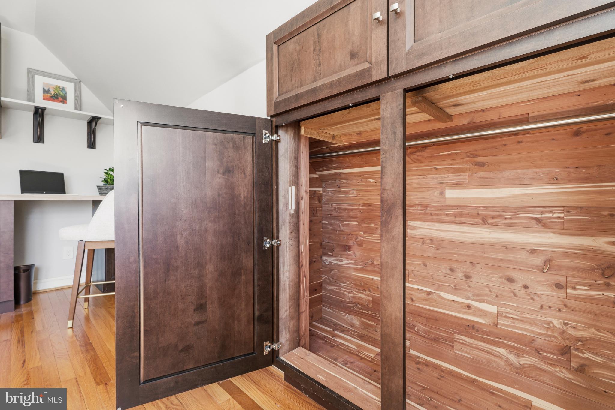 GREENBRIER - Residential