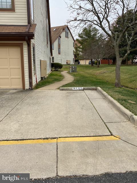 TIERS OF MANCHESTER LAKES - Residential Lease